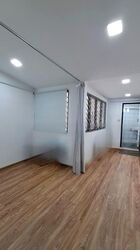 North Bridge Road (D7), Retail #468748571